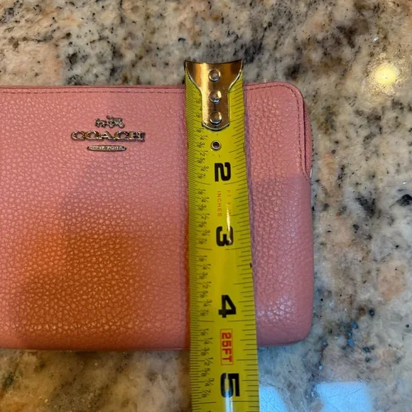Coach Pink Leather wristlet. - Picture 10 of 11